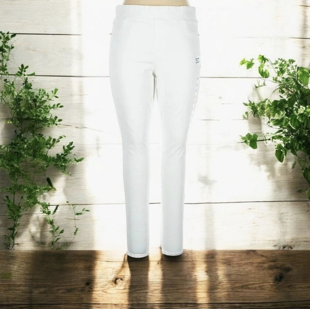 NWT Old Navy Rockstar Super Skinny Jeggings Mid-Rise Size 14